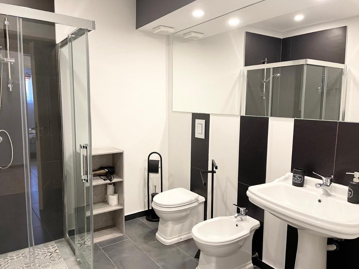 B&B Antichi Cortili 테르미니이메레세 외부 사진